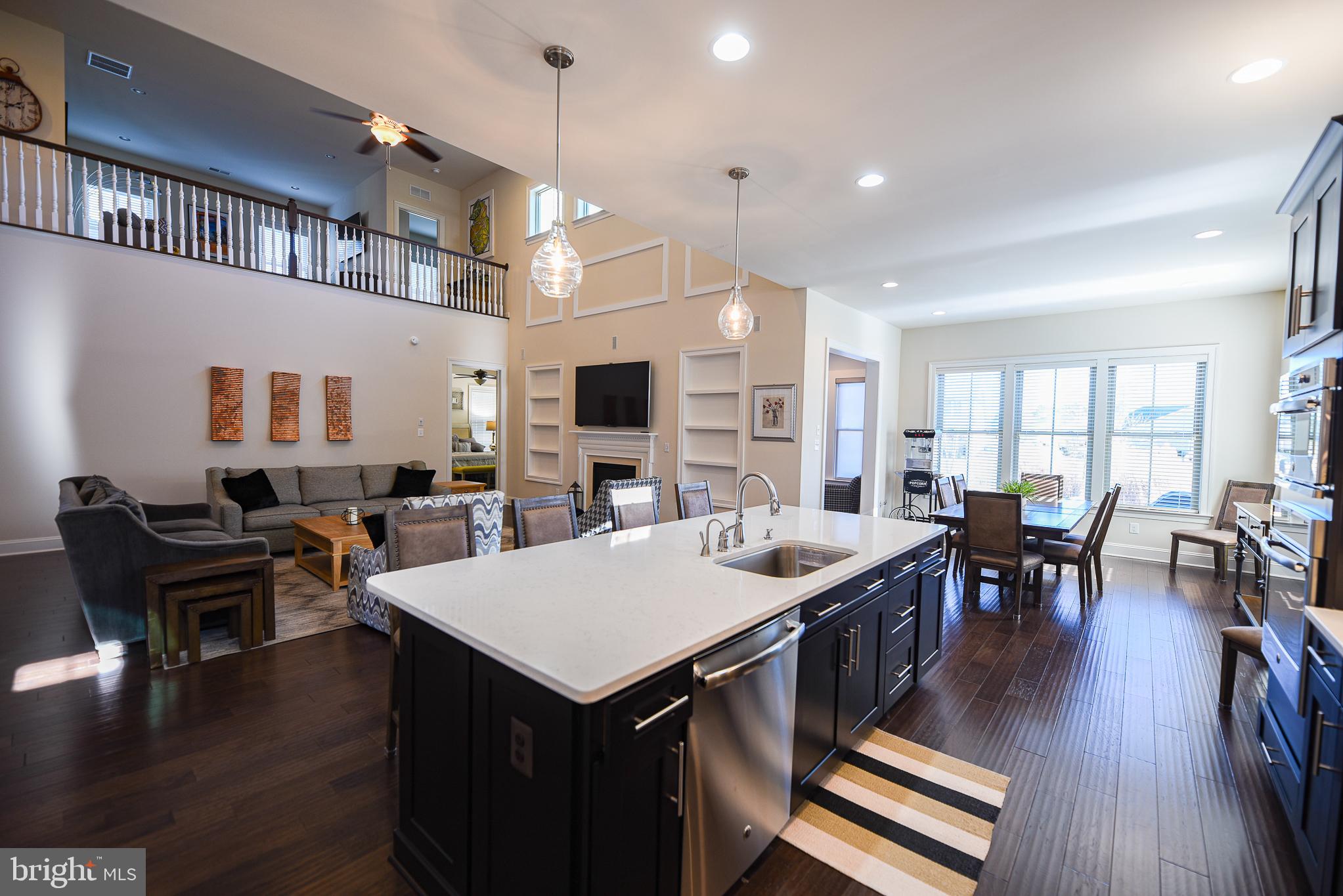 32659 Widgeon Road, Unit 367 Ocean View, DE 19970 - Photo 9 of 54 Large island area