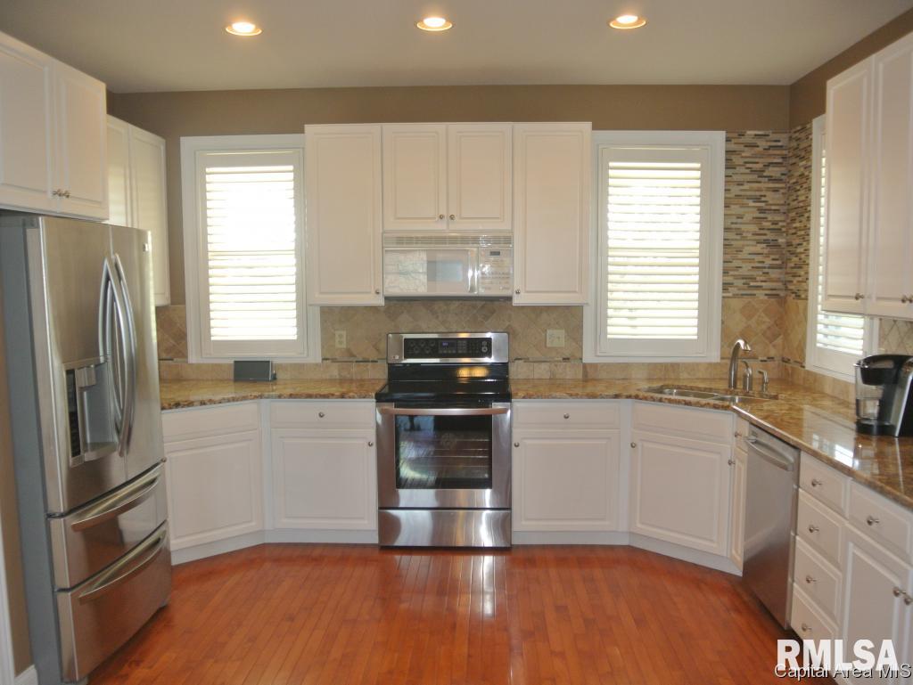 1826 Sellars Road Murrayville, IL 62668 - Photo 15 of 30