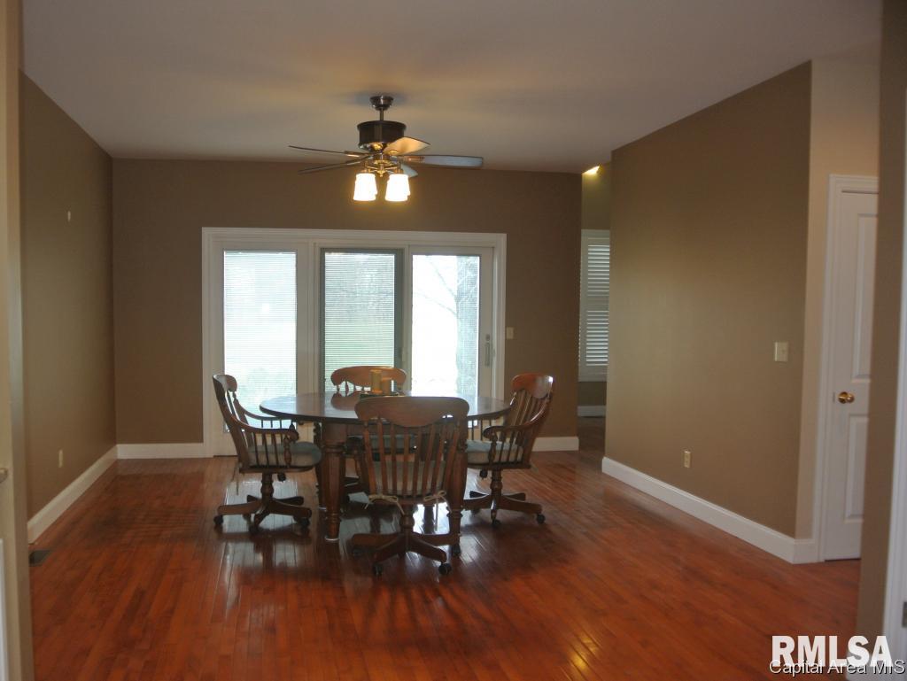 1826 Sellars Road Murrayville, IL 62668 - Photo 16 of 30