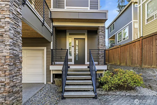 $840,000 | 3105 South 276th Court, Auburn, WA 98001