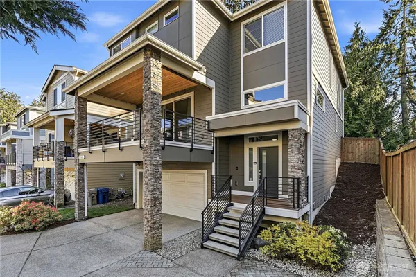 $840,000 | 3105 South 276th Court, Auburn, WA 98001