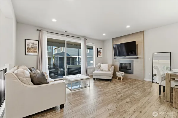 $840,000 | 3105 South 276th Court, Auburn, WA 98001