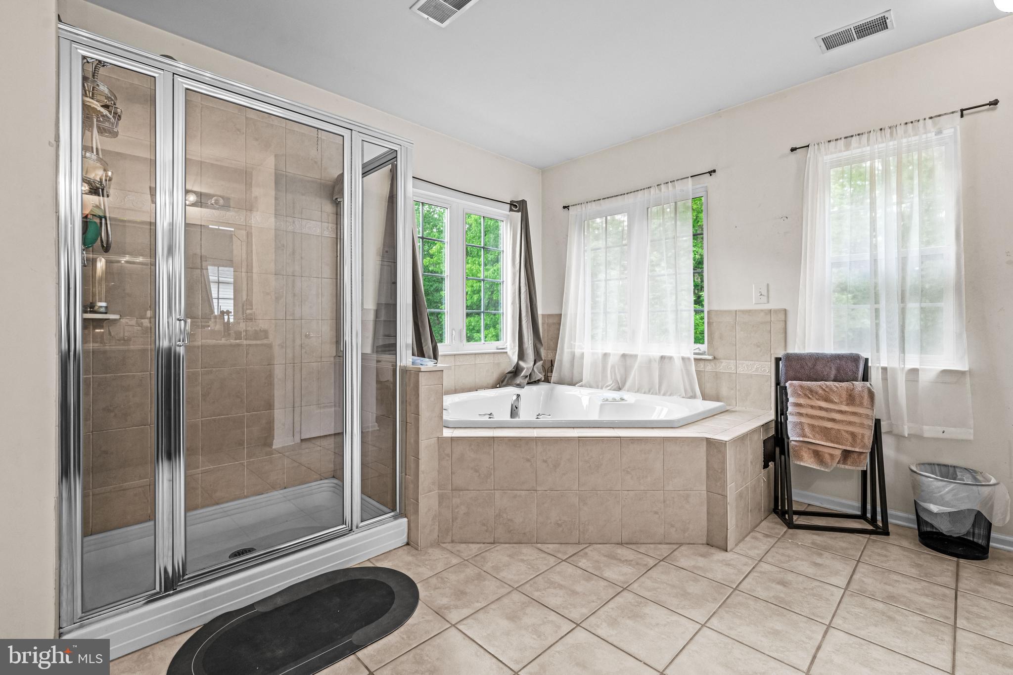 29 Buckingham Drive Berlin, NJ 08009 - Photo 43 of 50