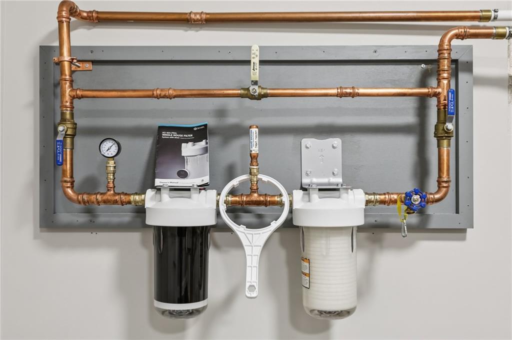 3328 Knight Road Marietta, GA 30066 - Photo 29 of 44 a close view of utility room