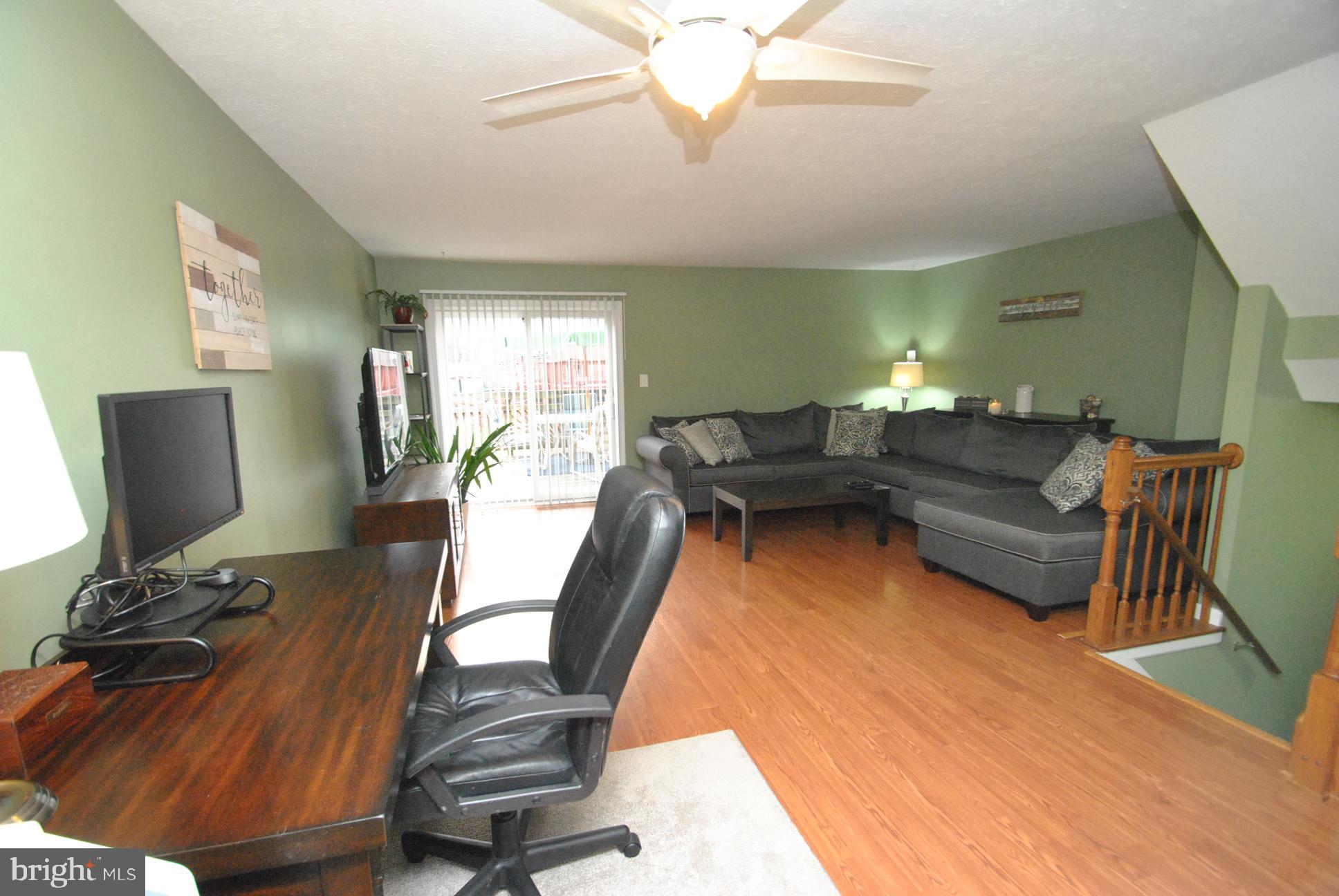 52 Powder View Court Baltimore, MD 21236 - Photo 6 of 19 MAIN LEVEL COMBO LIVING & DINING ROOM AREAS
