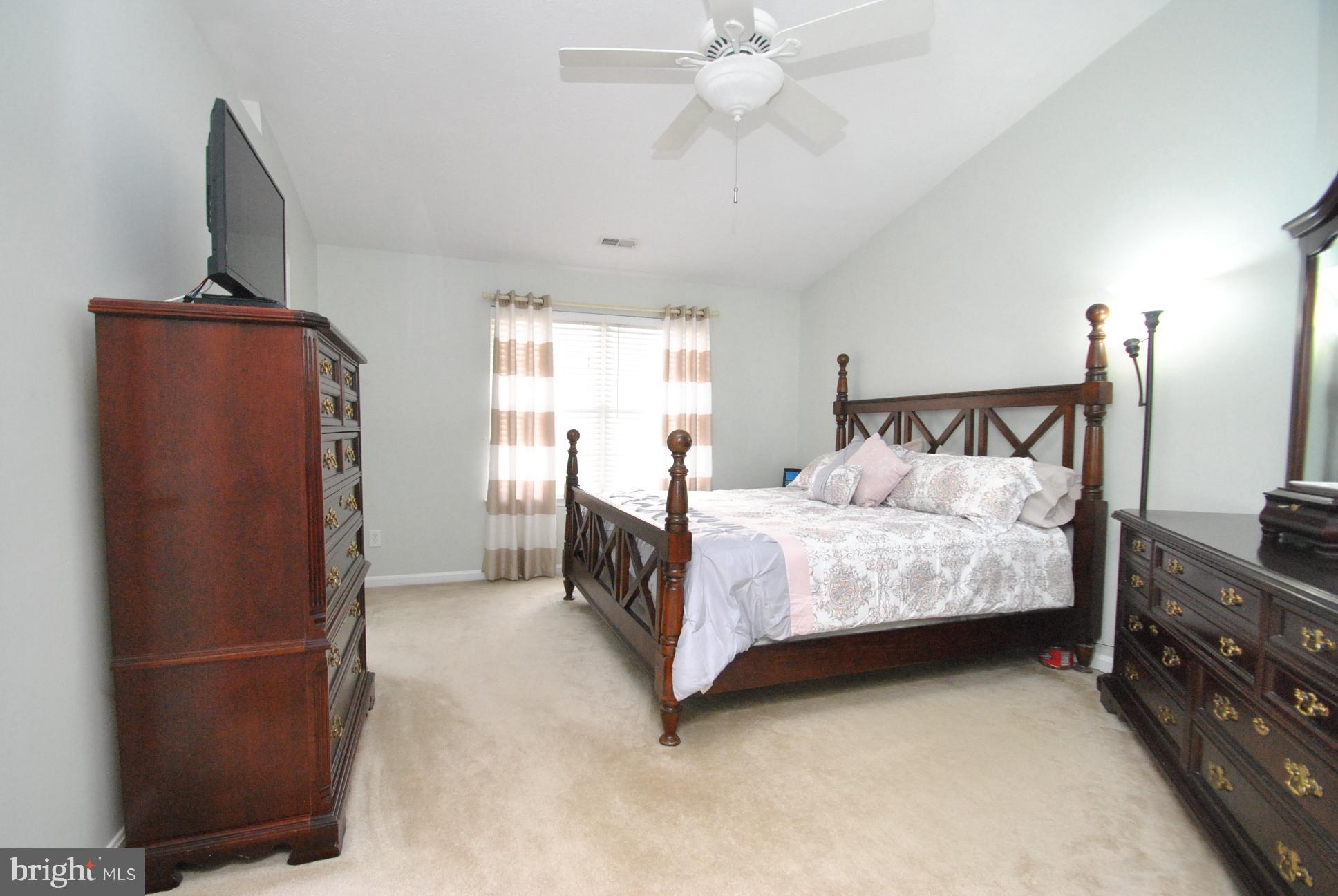 52 Powder View Court Baltimore, MD 21236 - Photo 7 of 19 OWNERS LUXURY SUITE