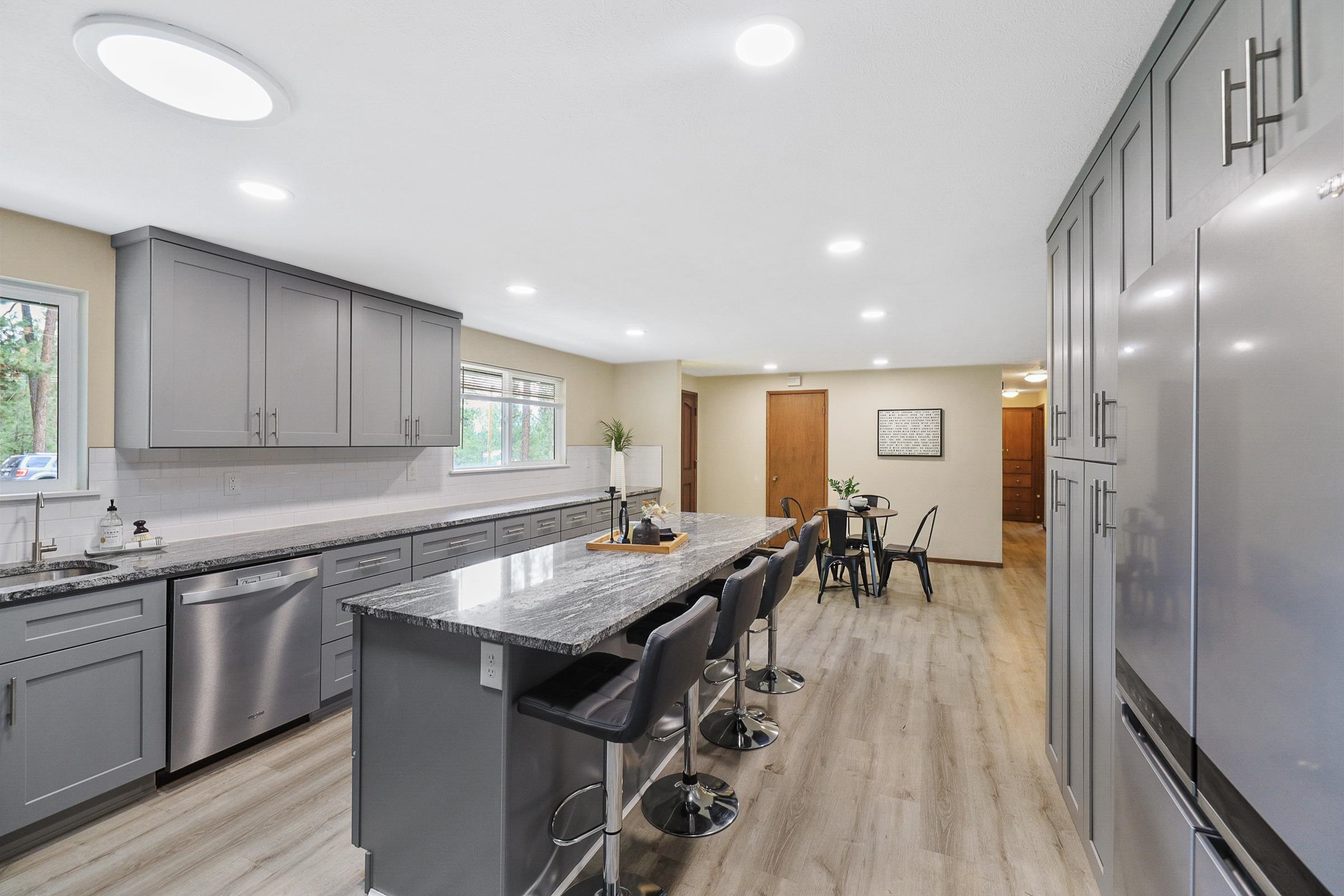 10818 South Cedar Road Spokane, WA 99224 - Photo 12 of 37