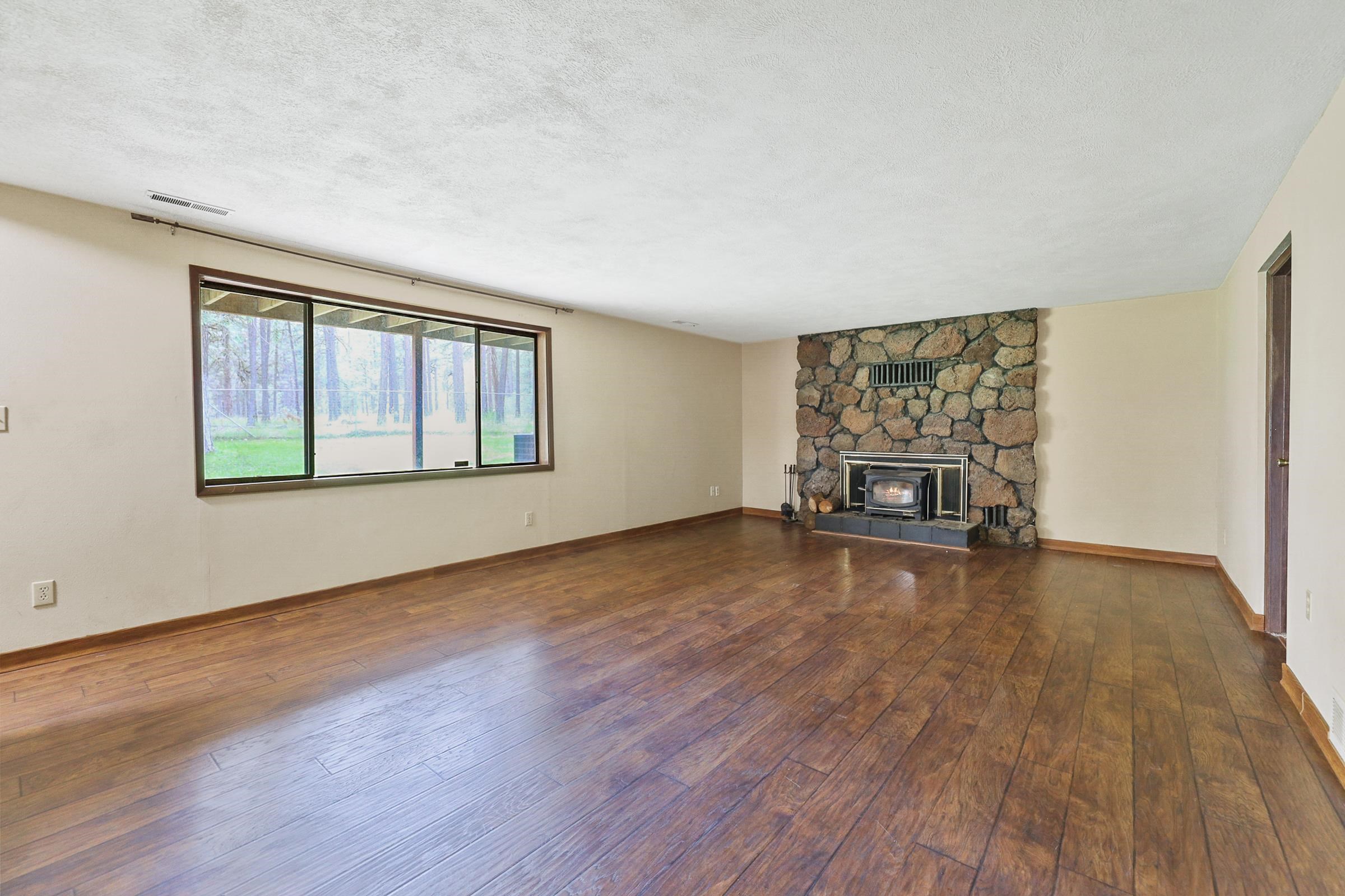 10818 South Cedar Road Spokane, WA 99224 - Photo 22 of 37