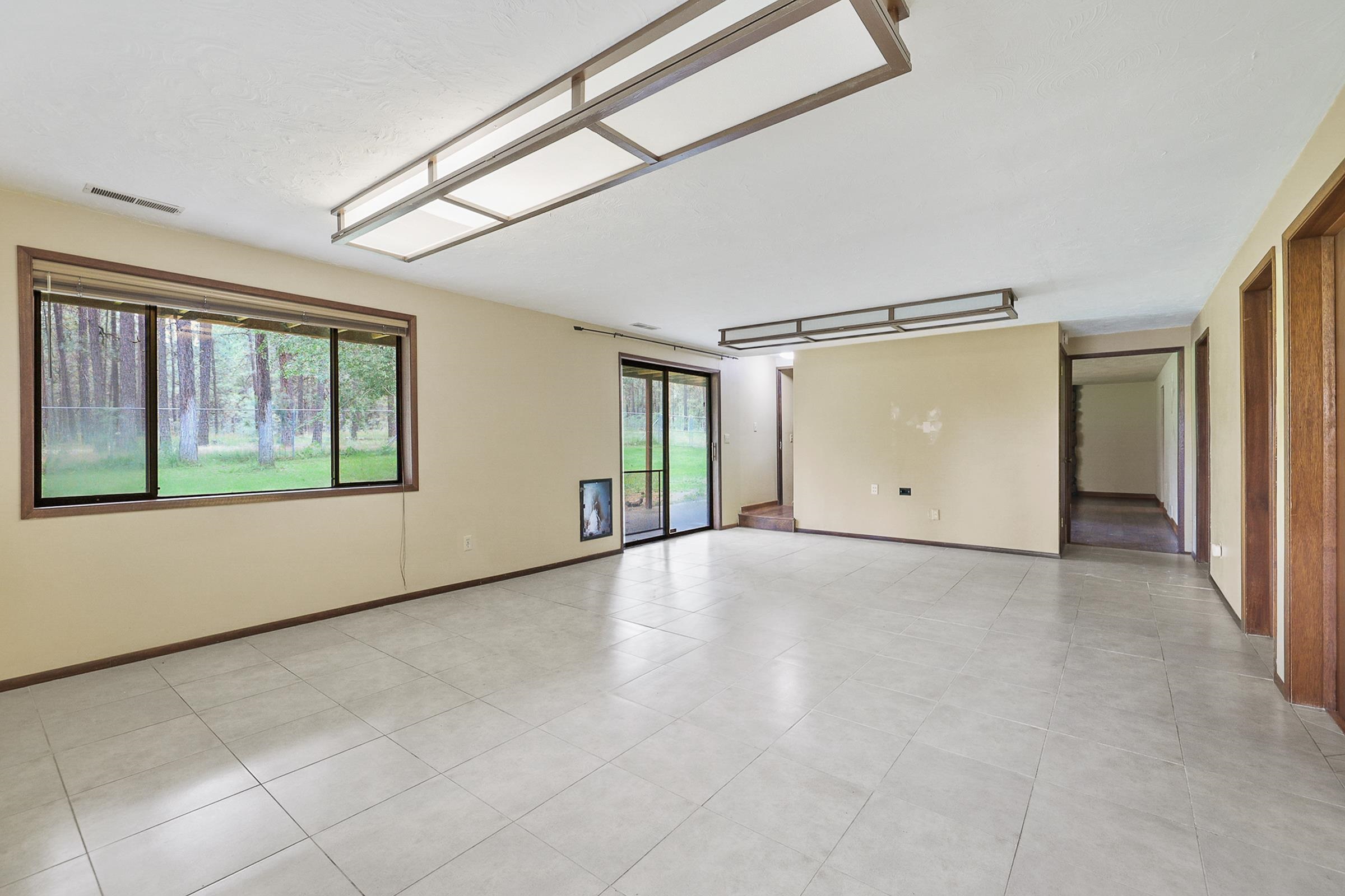 10818 South Cedar Road Spokane, WA 99224 - Photo 24 of 37