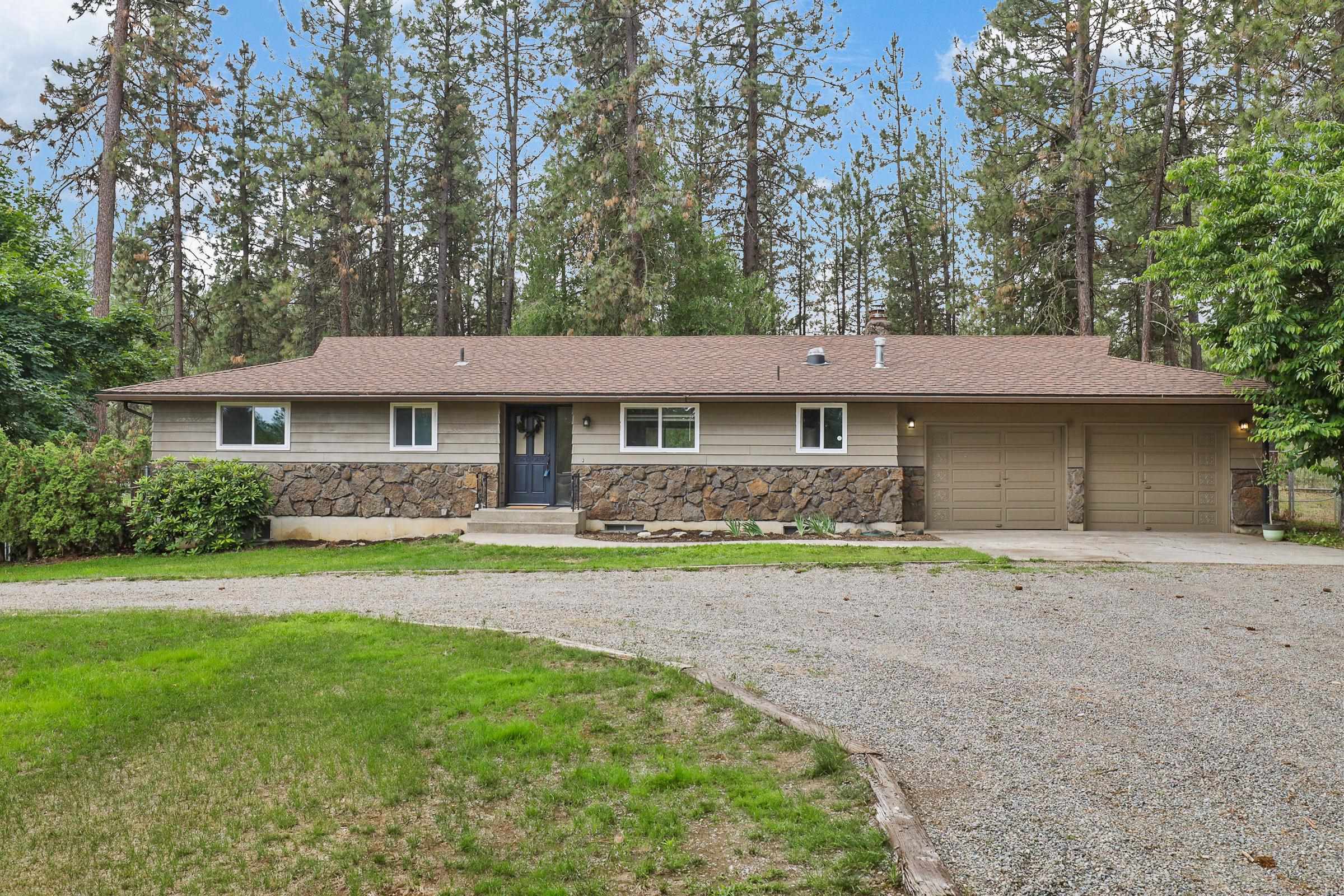 10818 South Cedar Road Spokane, WA 99224 - Photo 3 of 37