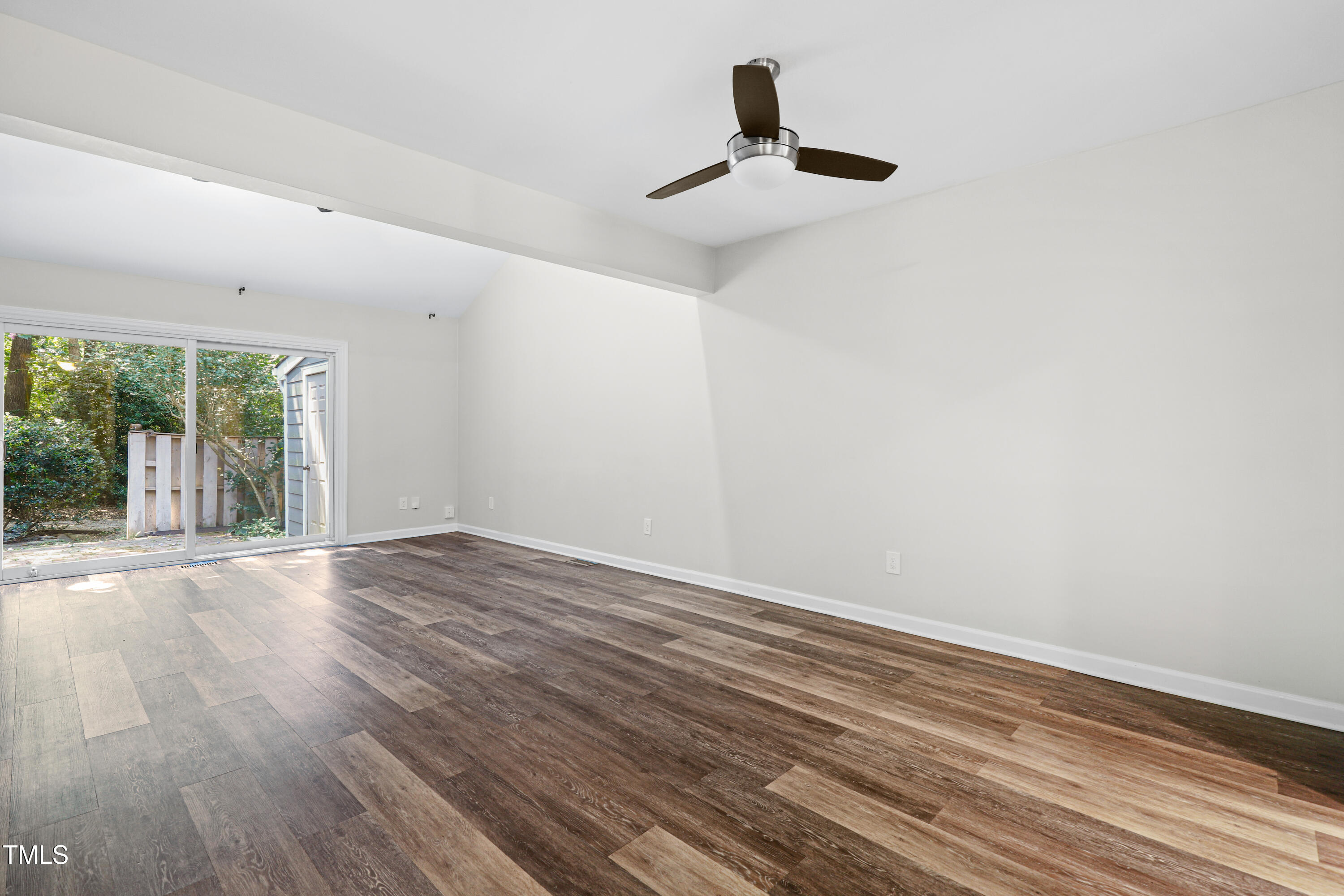5840 Branchwood Road Raleigh, NC 27609 - Photo 9 of 33 10