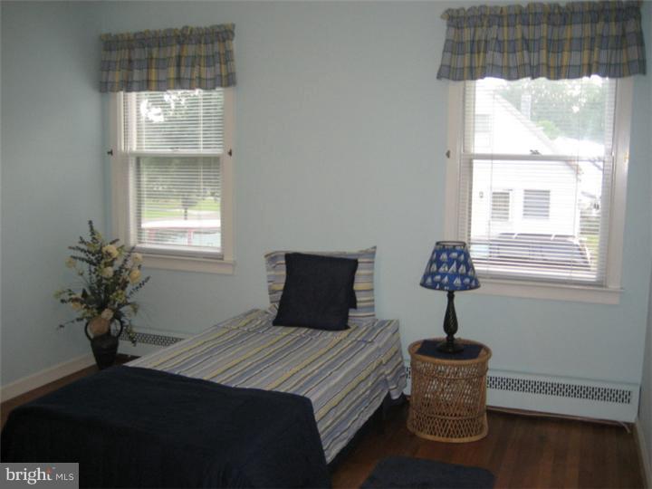 194 West Upper Ferry Road Trenton, NJ 08628 - Photo 7 of 12 Gallery Image 7