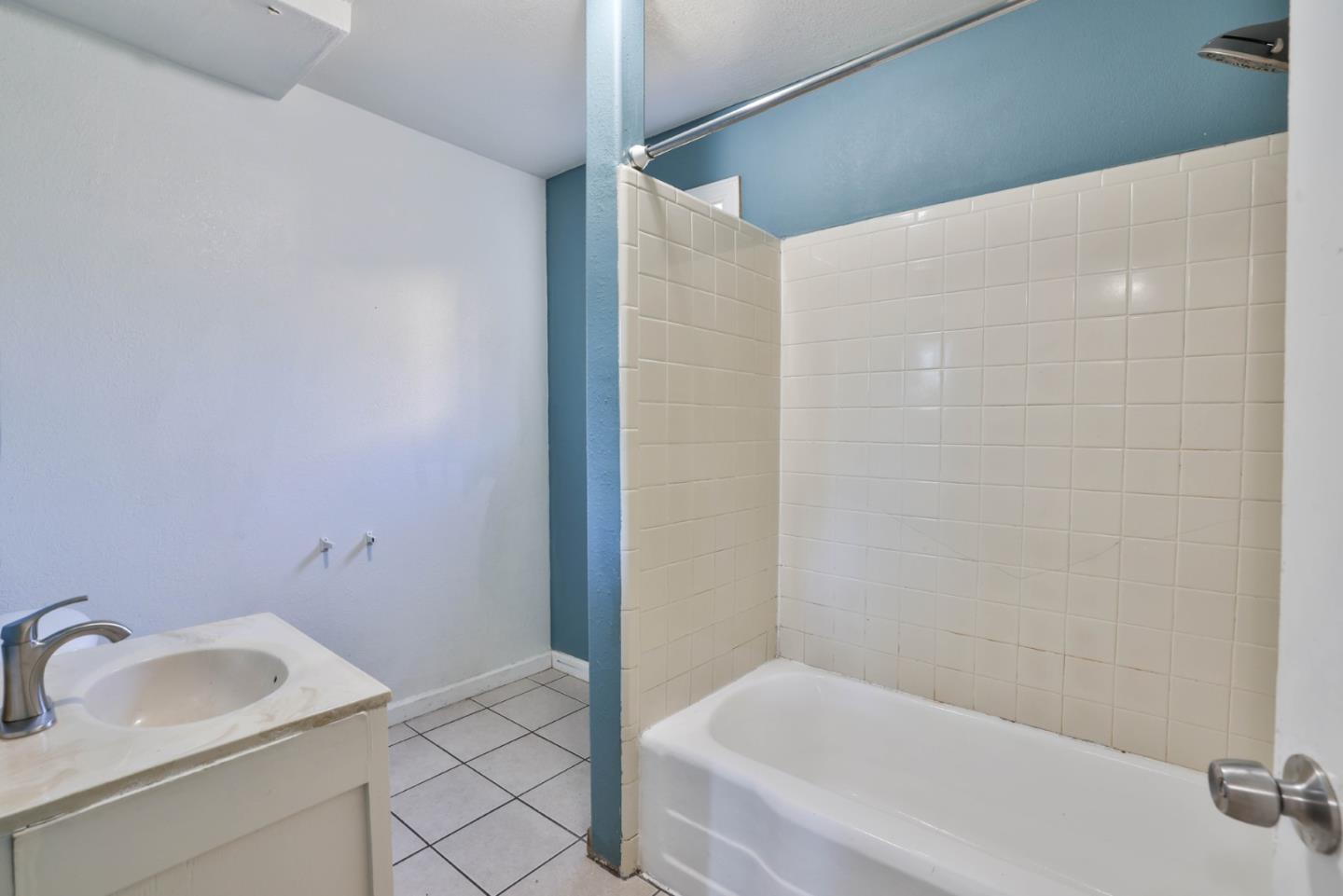 3557 San Felipe Road San Jose, CA 95135 - Photo 11 of 15