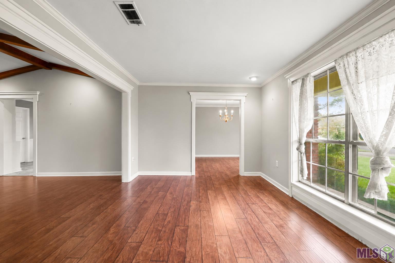 13210 Todd Avenue Baton Rouge, LA 70815 - Photo 3 of 33