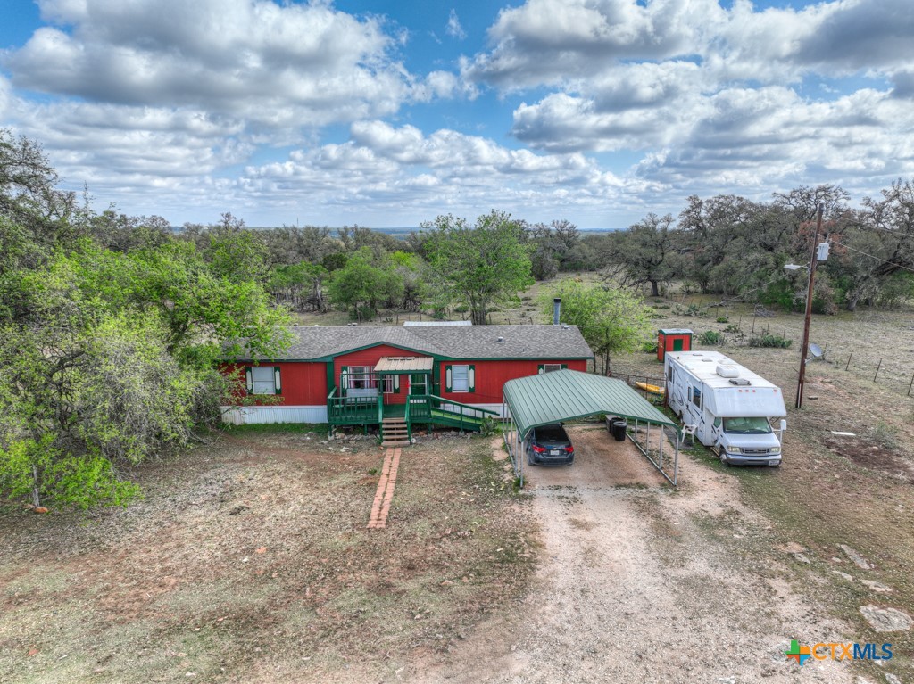 2525 Hugo Road San Marcos, TX 78666 - Photo 2 of 33