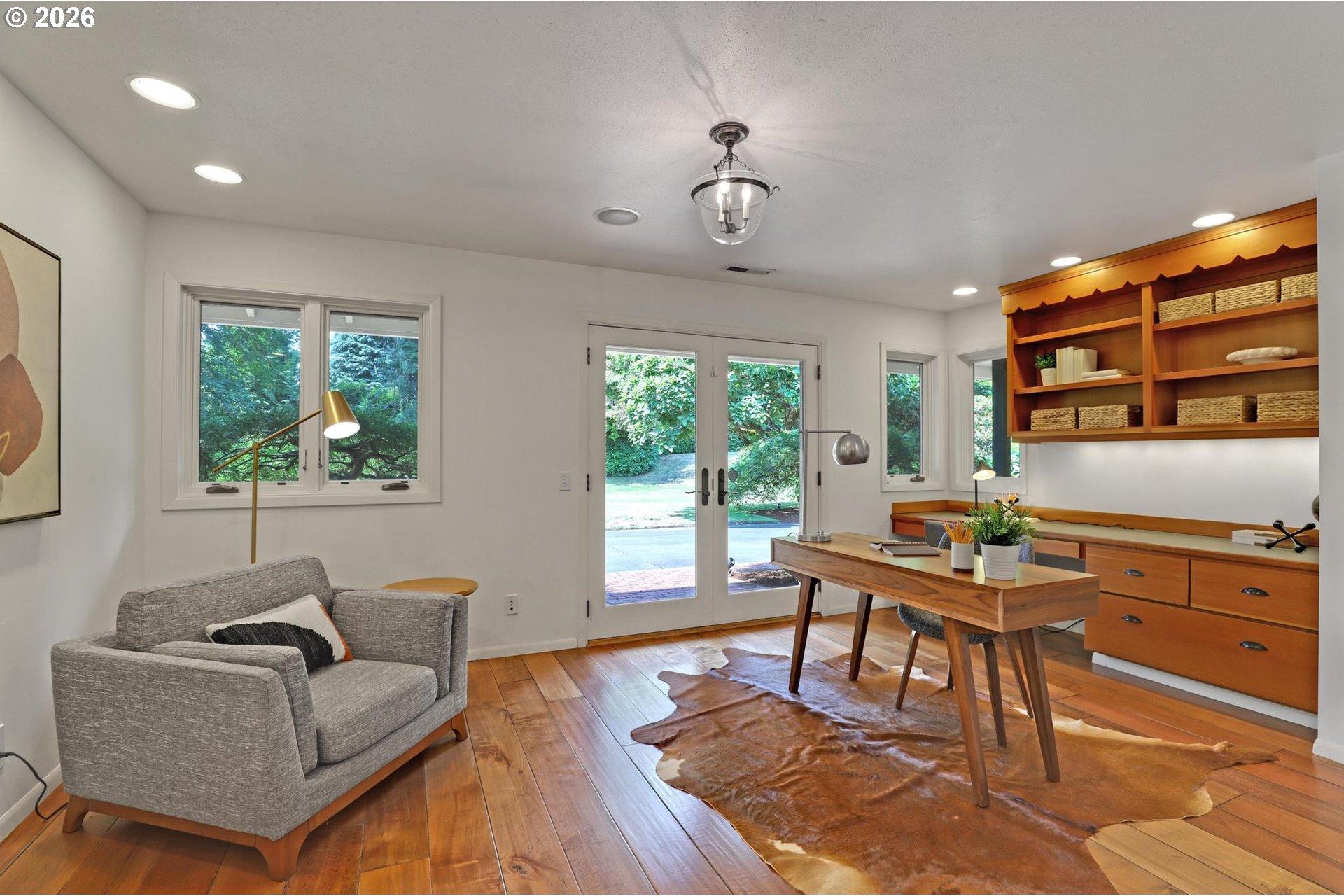 4004 Southwest Scholls Ferry Road Portland, OR 97221 - Photo 23 of 48 Gallery Image 23