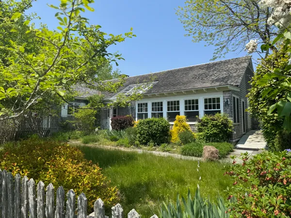 $1,495,000 | 36 Wiegand Place, Deer Isle, ME 04650