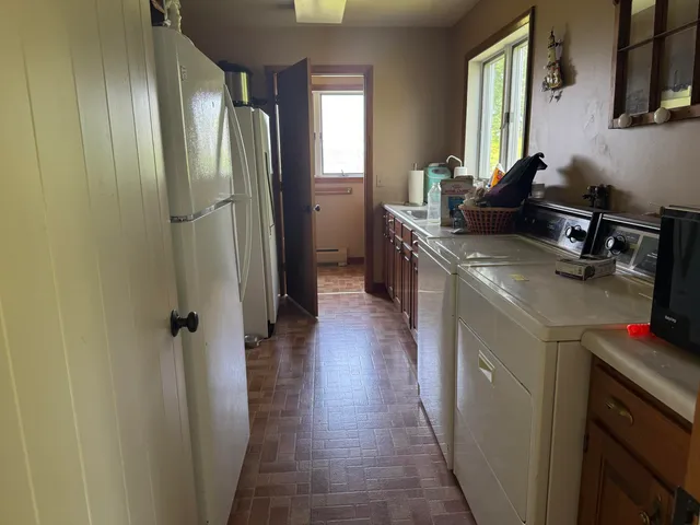 $1,495,000 | 36 Wiegand Place, Deer Isle, ME 04650