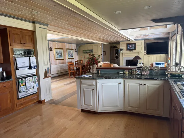 $1,495,000 | 36 Wiegand Place, Deer Isle, ME 04650