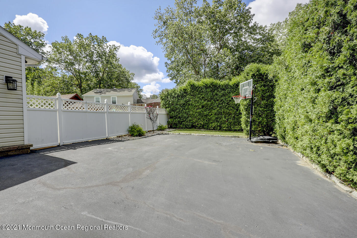 120 Johnathan Road Manchester Township, NJ 08759 - Photo 48 of 51 6 - Front Driveway