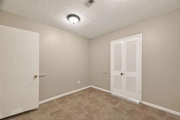 $1,600 | 1310 Belshire Road, Pasadena, TX 77502