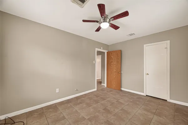 $1,600 | 1310 Belshire Road, Pasadena, TX 77502