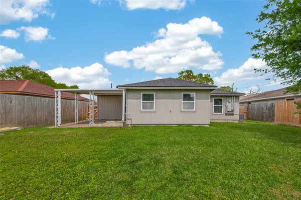 $1,600 | 1310 Belshire Road, Pasadena, TX 77502