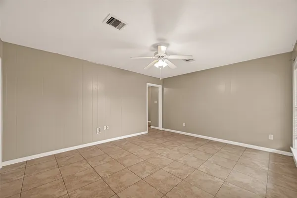 $1,600 | 1310 Belshire Road, Pasadena, TX 77502