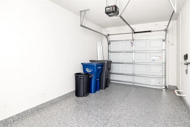 $2,500 | 17436 Haysack Terrace, Bradenton, FL 34211