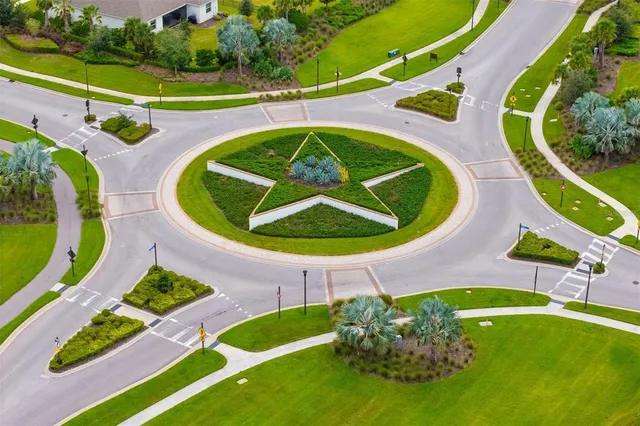 $2,500 | 17436 Haysack Terrace, Bradenton, FL 34211