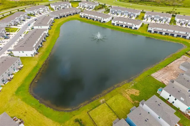 $2,500 | 17436 Haysack Terrace, Bradenton, FL 34211