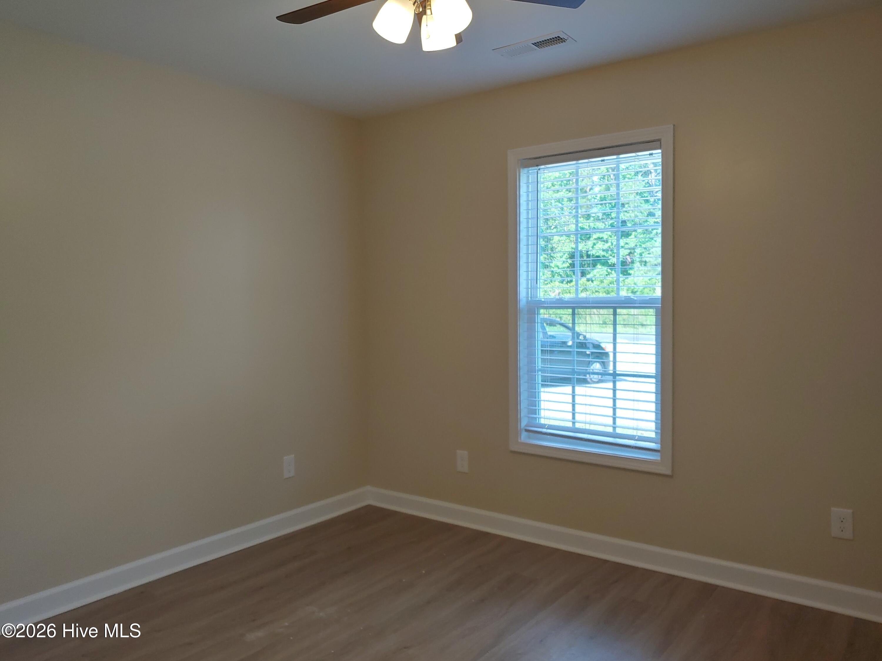 419 Belgrade-Swansboro Road Stella, NC 28582 - Photo 5 of 8