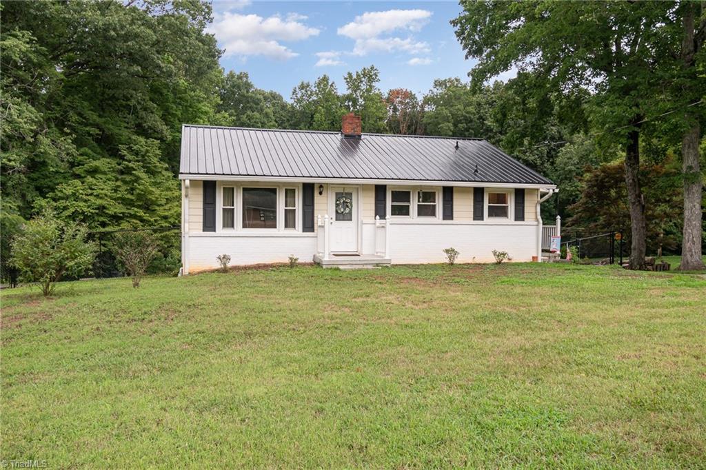 272 Eller Road Winston-Salem, NC 27107 - Photo 5 of 31 Gallery Image 5