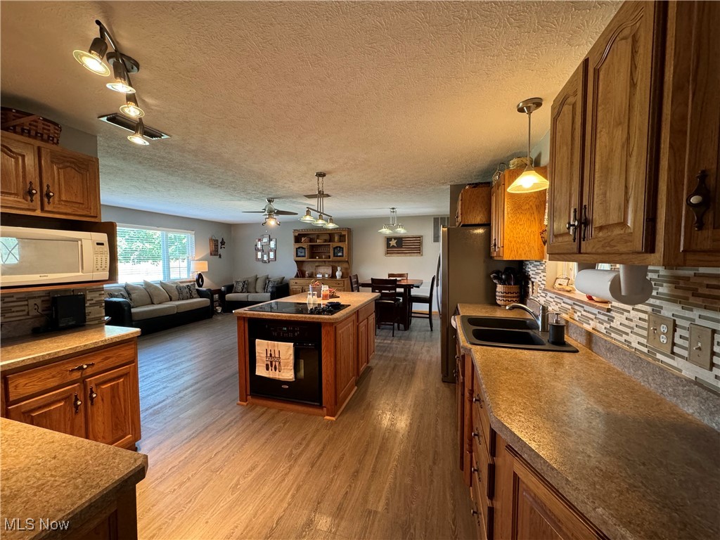 30 West Branch Road Little Hocking, OH 45742 - Photo 4 of 35 First floor main kitchen