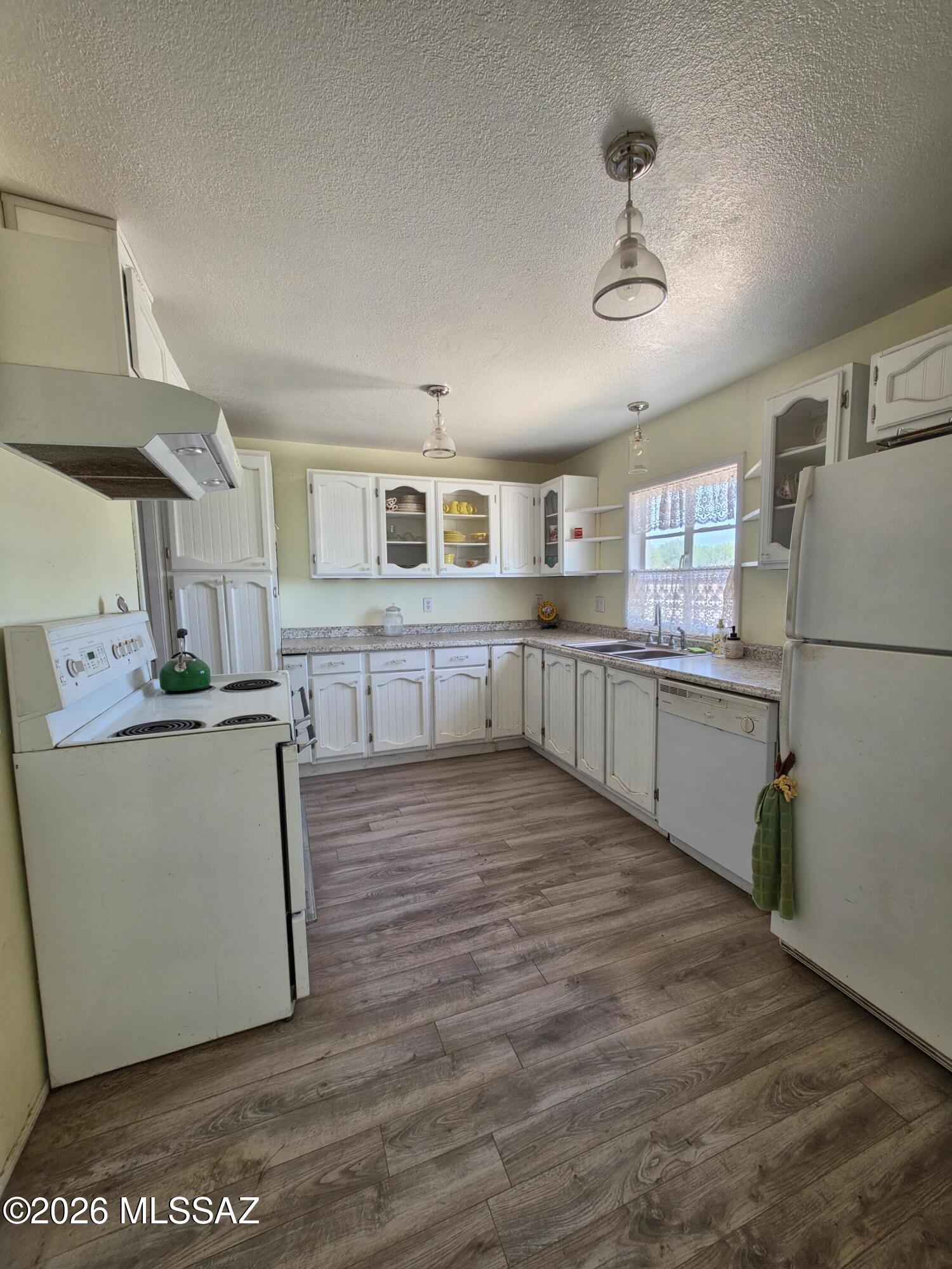 883 East Old Pomerene Road Benson, AZ 85602 - Photo 18 of 30 20260610_134950