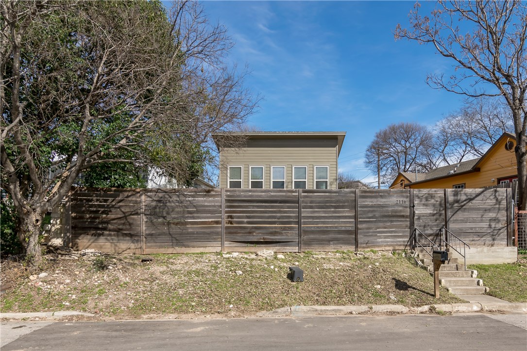 2116 East 8th Street Austin, TX 78702 - Photo 1 of 1