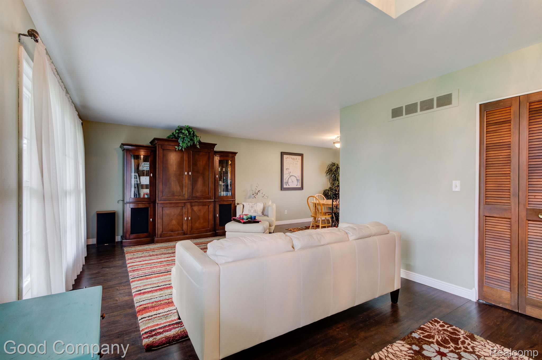 220 Clair Hill Drive Rochester, MI 48309 - Photo 4 of 57 Gallery Image 4