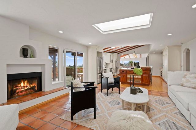 $3,900,000 | 6301 Castejon Drive, La Jolla, CA 92037