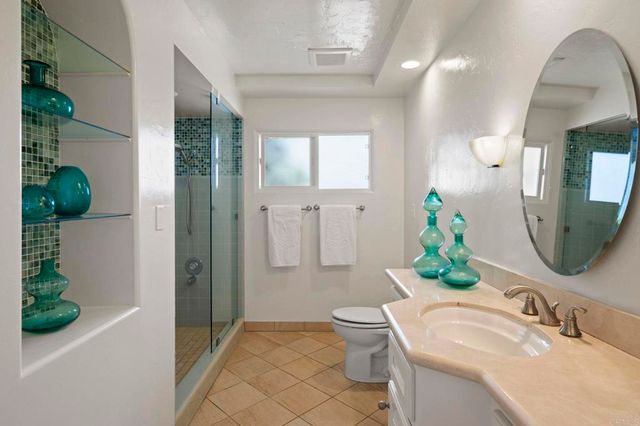 $3,900,000 | 6301 Castejon Drive, La Jolla, CA 92037