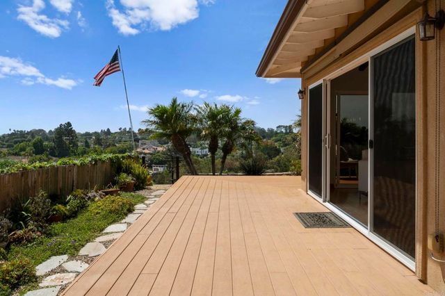 $3,900,000 | 6301 Castejon Drive, La Jolla, CA 92037