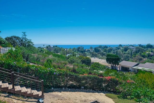 $3,900,000 | 6301 Castejon Drive, La Jolla, CA 92037