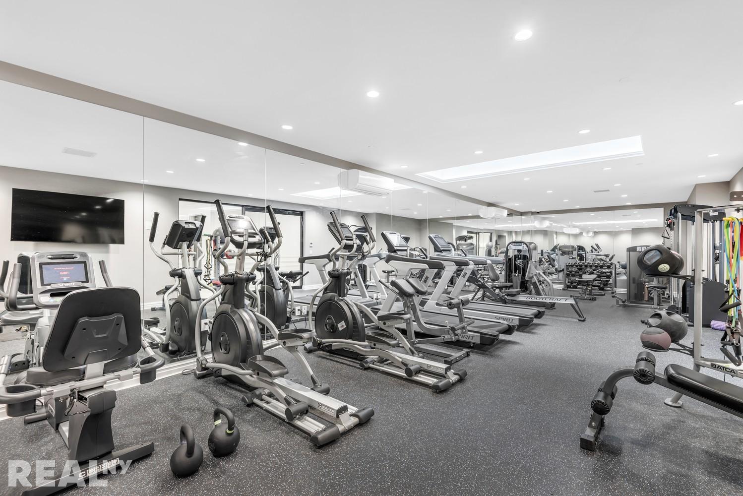 127 West 112th Street, Unit 3B Manhattan, NY 10026 - Photo 12 of 13 Photo 11