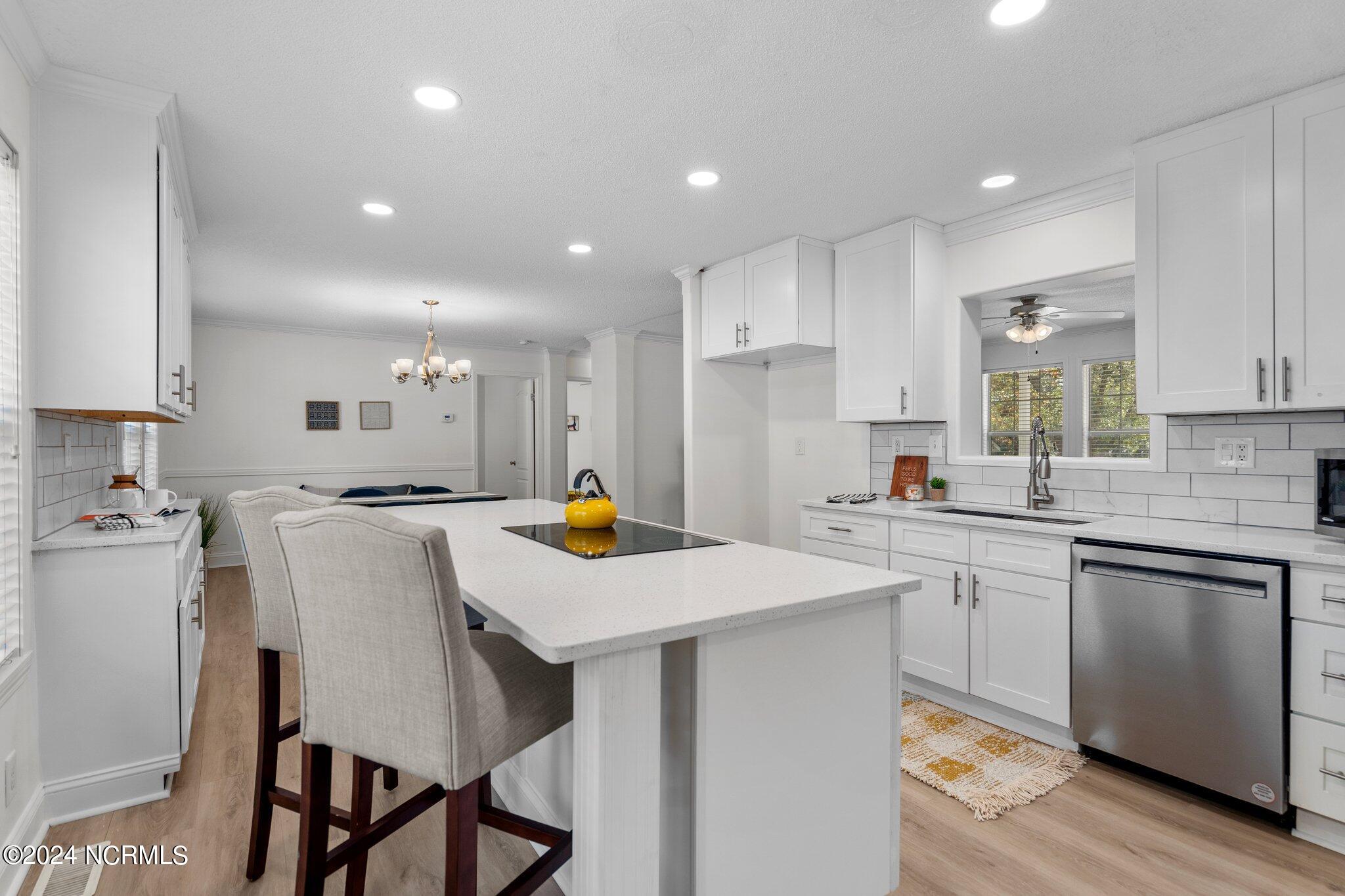 981 Sloop Point Loop Road Hampstead, NC 28443 - Photo 18 of 53 24-web-or-mls-DSC01124