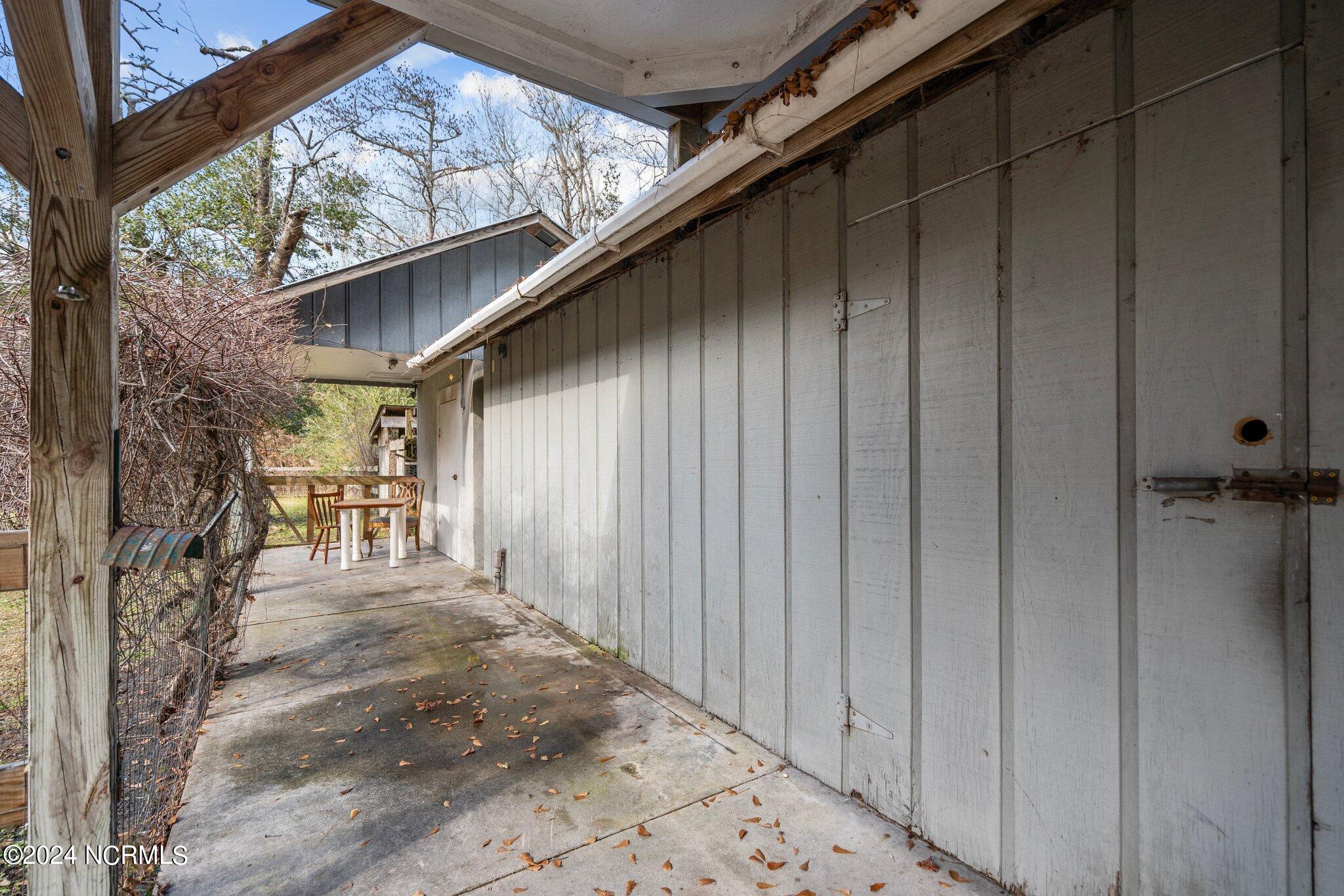 981 Sloop Point Loop Road Hampstead, NC 28443 - Photo 43 of 53 46-web-or-mls-DSC01183