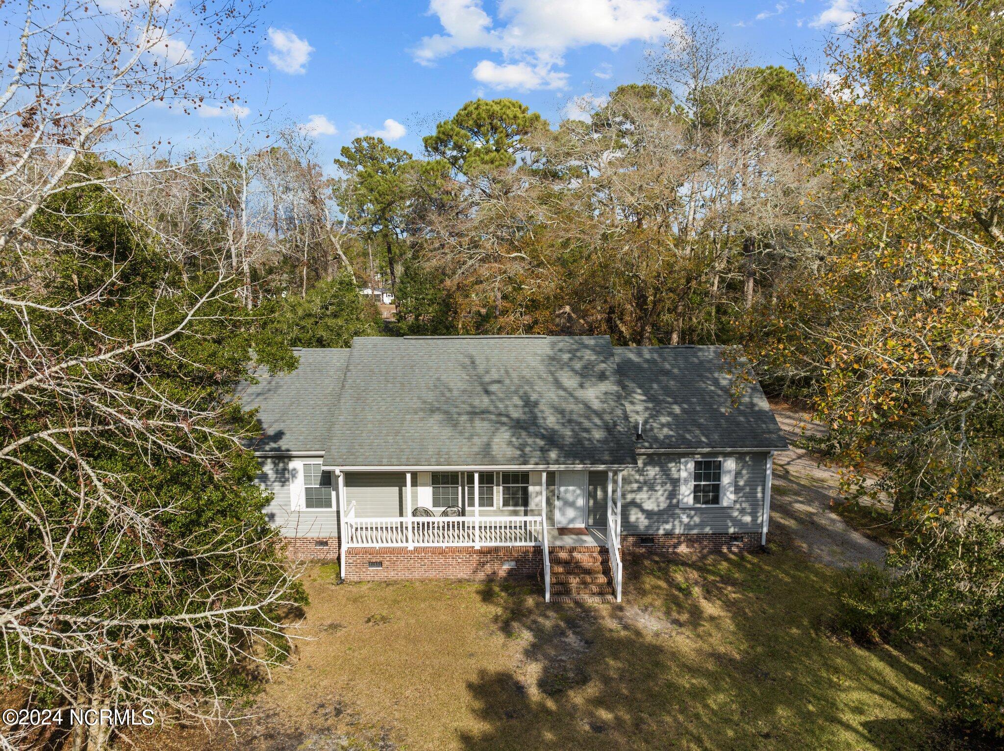 981 Sloop Point Loop Road Hampstead, NC 28443 - Photo 6 of 53 5-web-or-mls-DJI_0823