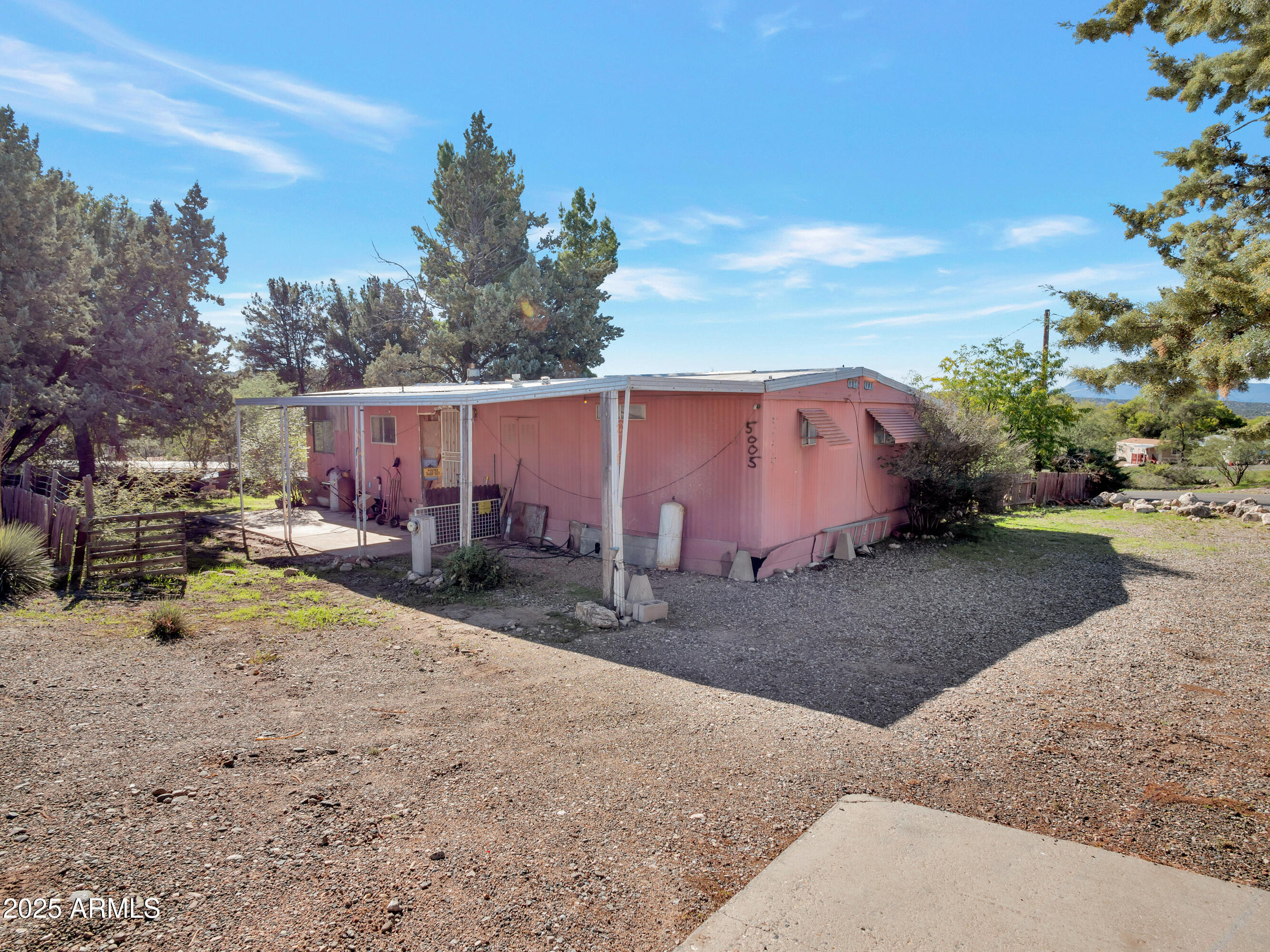 5005 North Montezuma Avenue Rimrock, AZ 86335 - Photo 2 of 35 QP-1012870