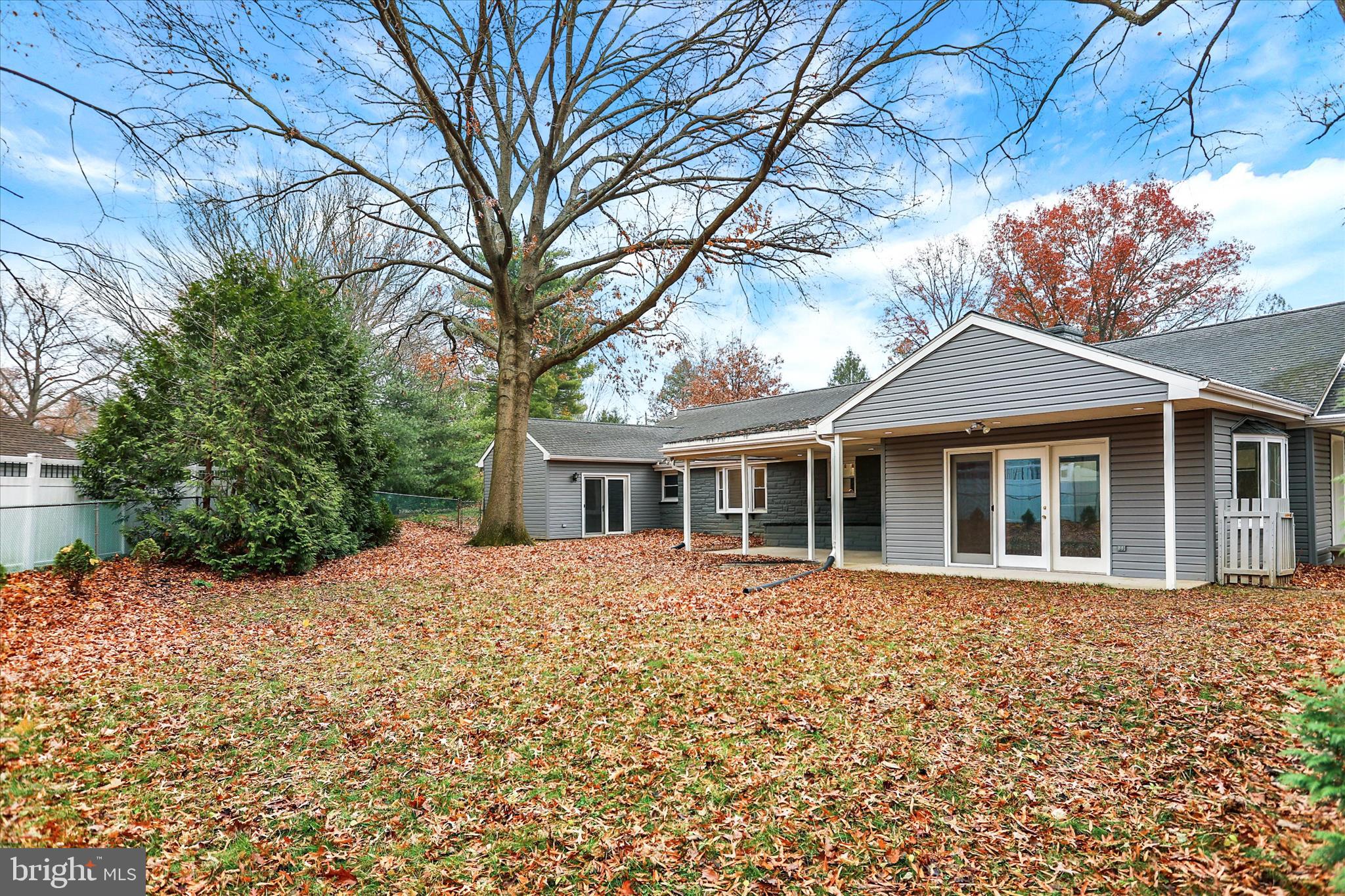 1612 Elbridge Road Harrisburg, PA 17112 - Photo 28 of 39 a front view of a house with a garden