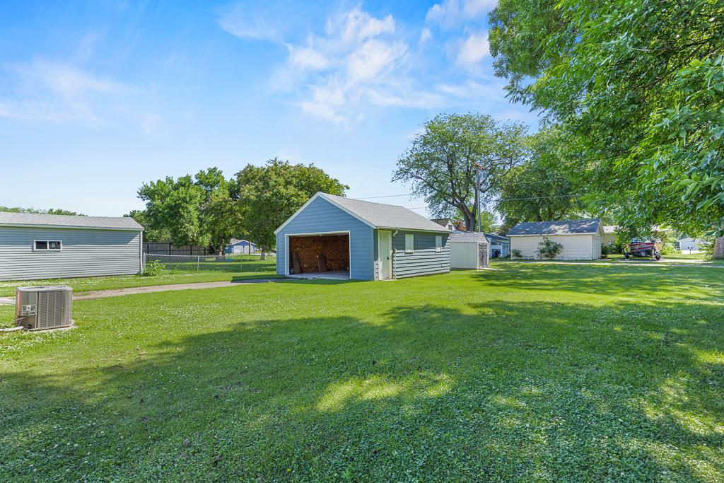 133 4th Street Dawson, MN 56232 - Photo 36 of 38