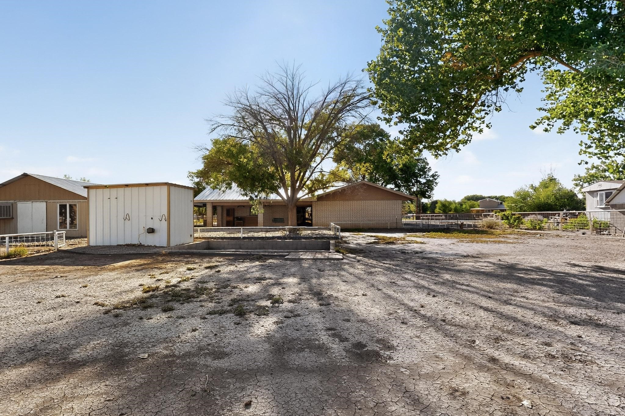 8 Palomas Road Los Lunas, NM 87031 - Photo 43 of 47