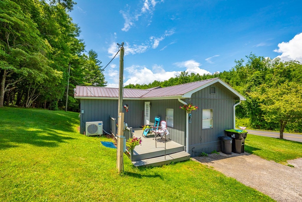 3091 Mallory Road Galax, VA 24333 - Photo 40 of 62 Gallery Image 40